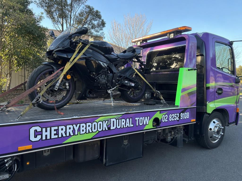 Motorbike towing by Cherrybrook Dural Tow, phone 02 8252 9108